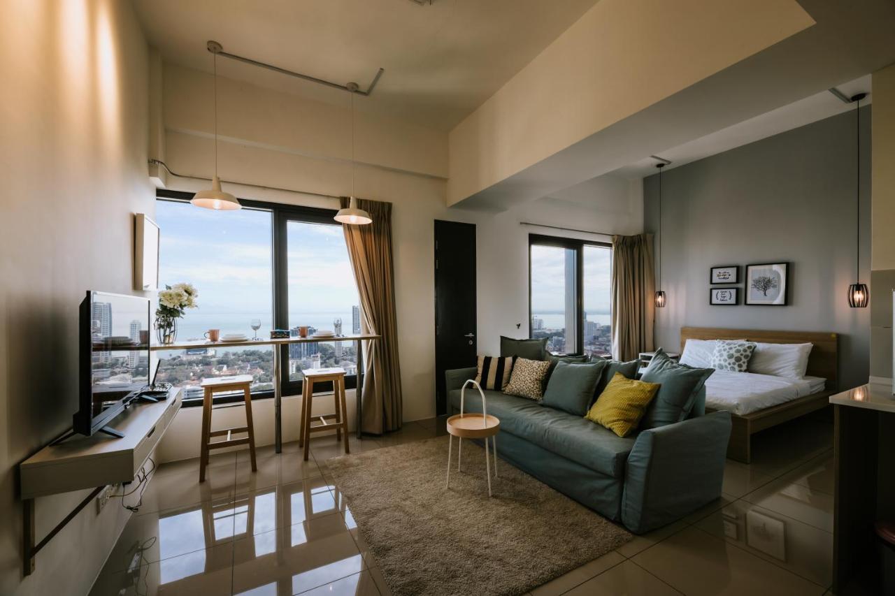 Muji Studio 2 - Seaview At 218 Tropicana Near Komtar Food Heaven With Netflix & Tv Box George Town Exteriör bild